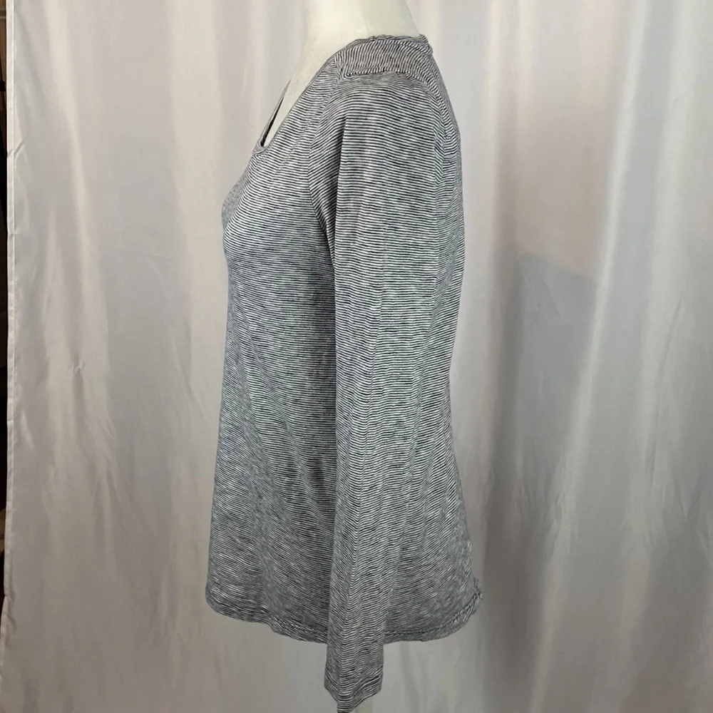 LOFT - Black & White Striped Long Sleeve Tee, Size S. - Picture 3 of 5